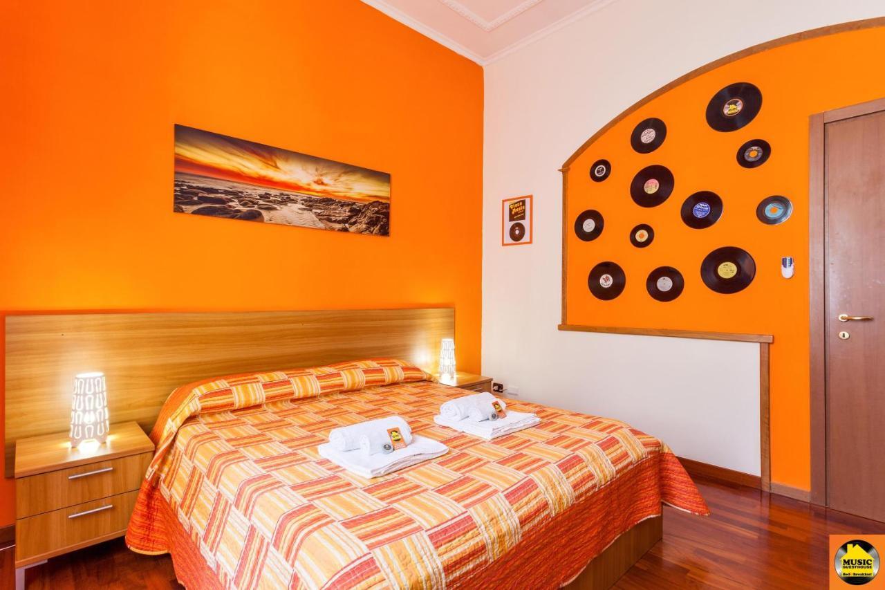 Music Guesthouse Roma Esterno foto